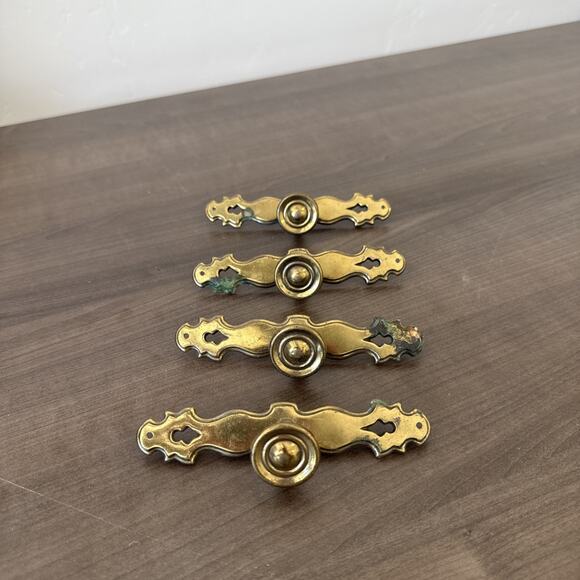 Set Of 4 Vintage‎ BRASS CABINET KNOB Pulls ORNATE BRASS BACKPLATE 5” Round Knob - Picture 1 of 7